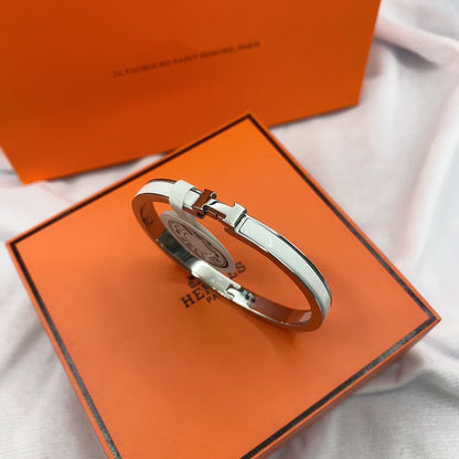 [Spark]CLASSIC HM CLIC WHITE 8MM ENAMEL BRACELET