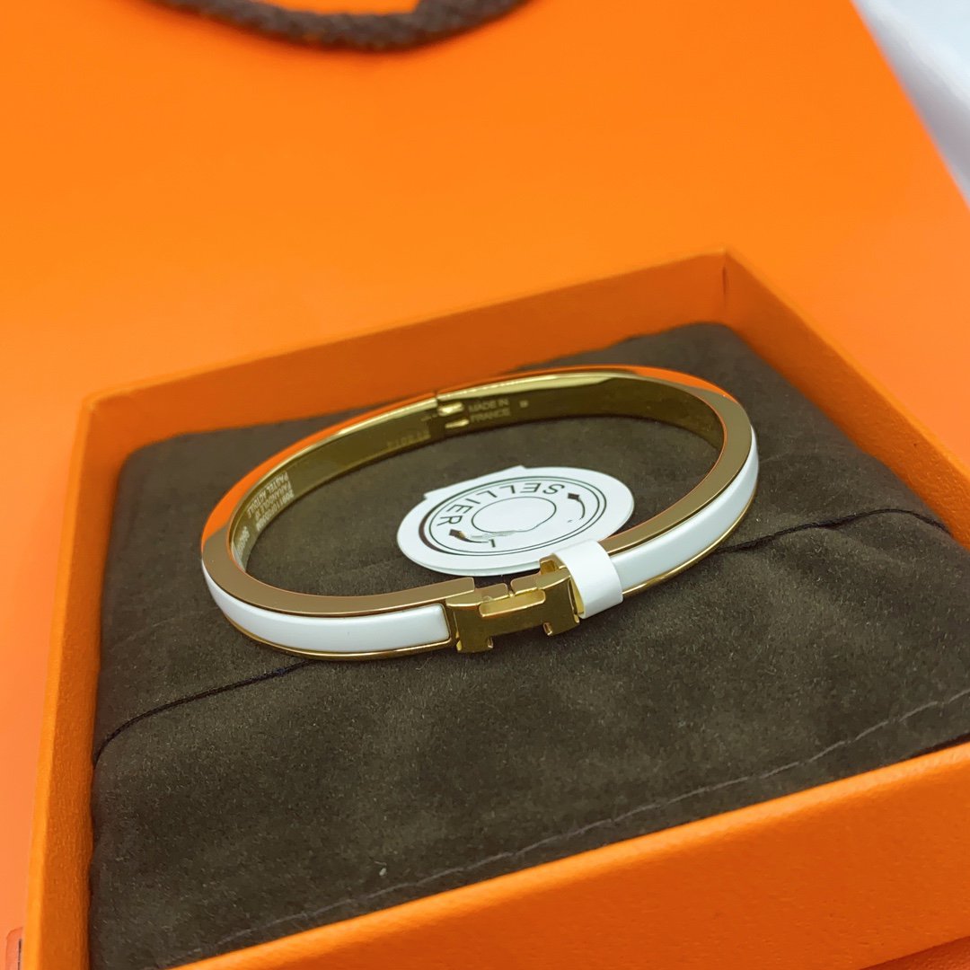 [Spark]CLASSIC HM CLIC WHITE 8MM ENAMEL BRACELET