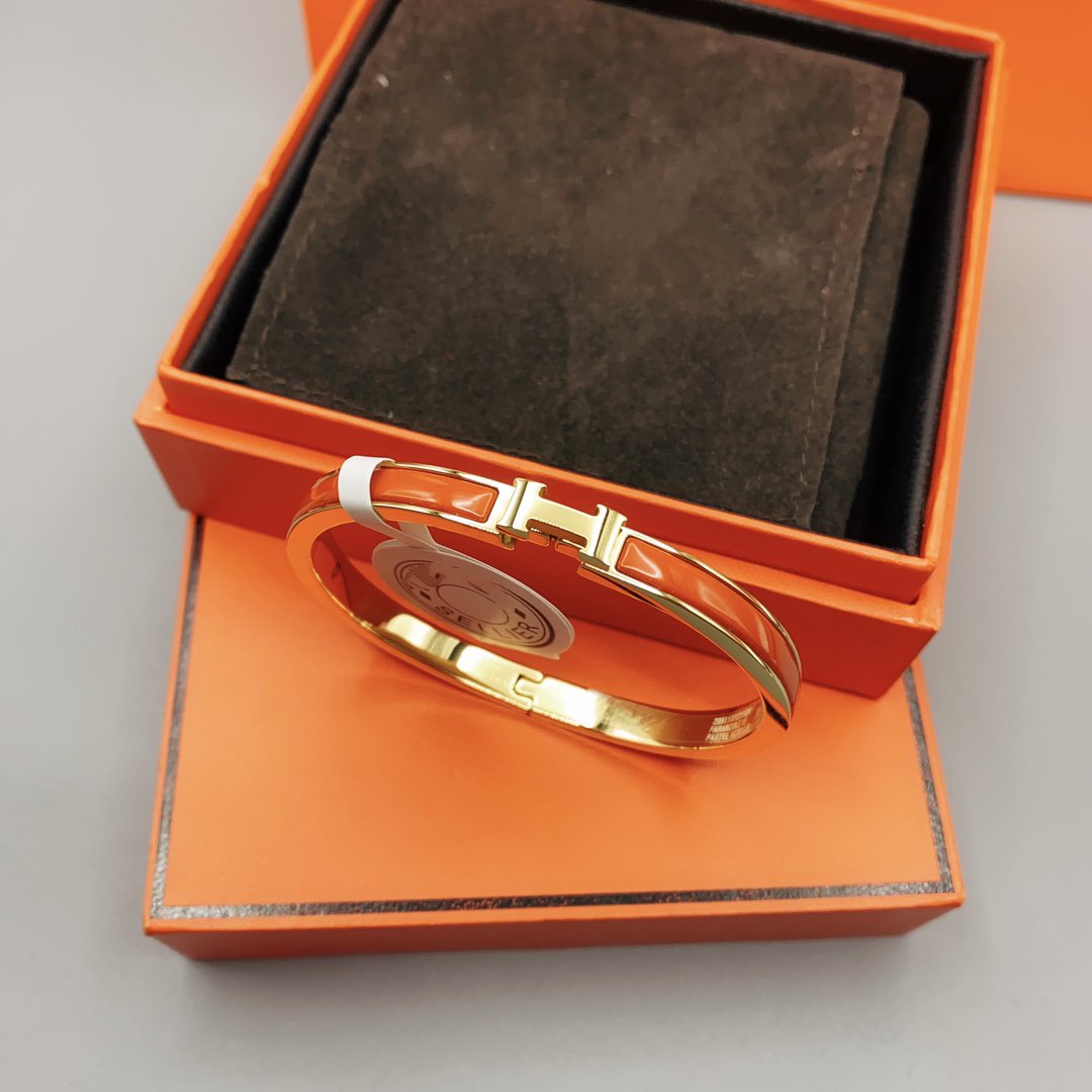 [Spark]CLASSIC HM CLIC RED 8MM ENAMEL BRACELET