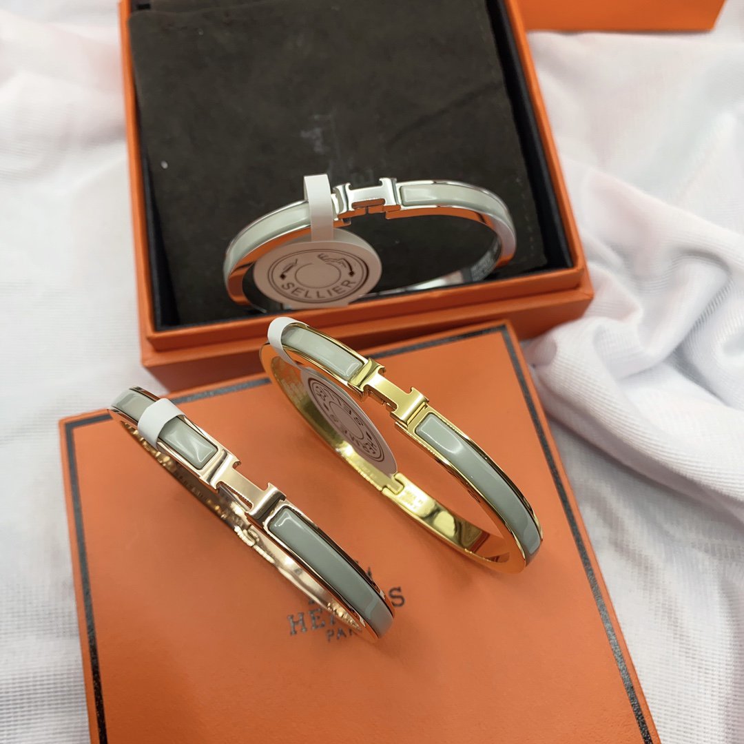 [Spark]CLASSIC HM CLIC GREEN 8MM ENAMEL BRACELET