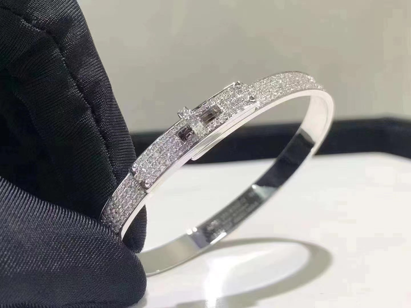 [Spark]HM KELLY BRACELET IN SILVER AND FULL PAVE DIAMOND