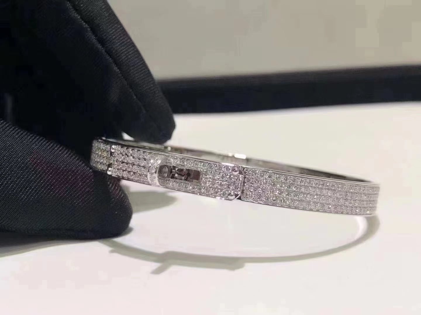 [Spark]HM KELLY BRACELET IN SILVER AND FULL PAVE DIAMOND