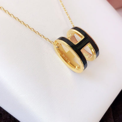 [Spark]HM CLIC BLACK ENAMEL GOLD NECKLACE