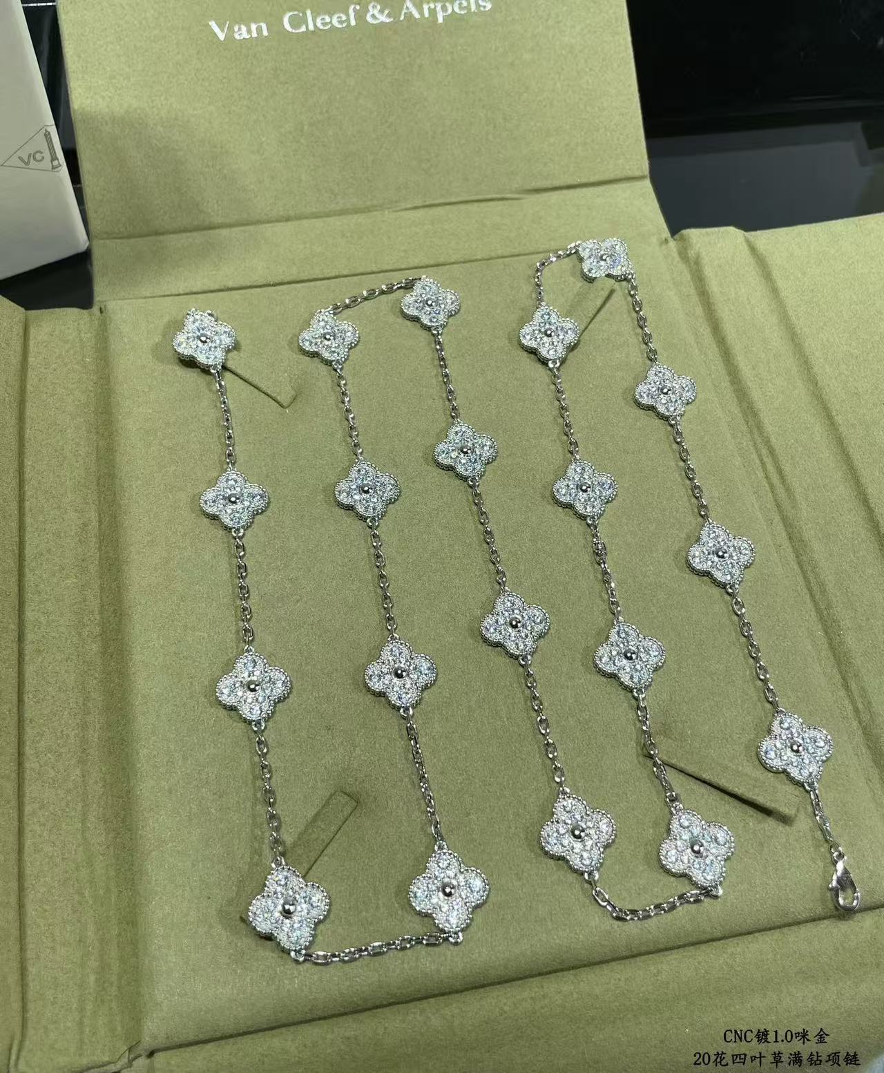 [Spark]CLOVER 20 MOTIFS FULL-DIAMOND NECKLACE