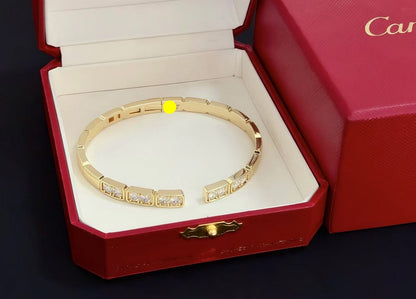 [Spark jewelrys]LOVE DIAMOND OPEN  BRACELET