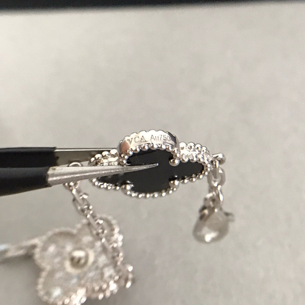 [Spark] CLOVER 5 MOTIF ONYXS BRACELET COLLECTION
