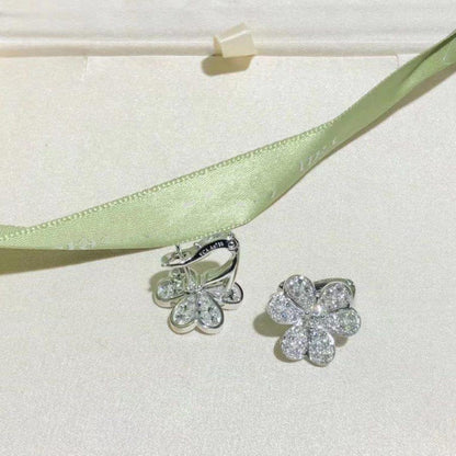 [Spark]FRIVOLE SILVER FLOWER DIAMOND EARRINGS