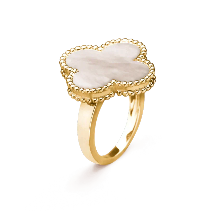 [Spark]CLOVER WHITE MOP RING