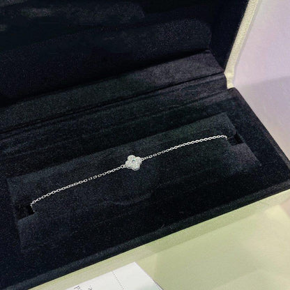 [Spark]CLOVER  SINGLE FLOWER BRACELET SILVER