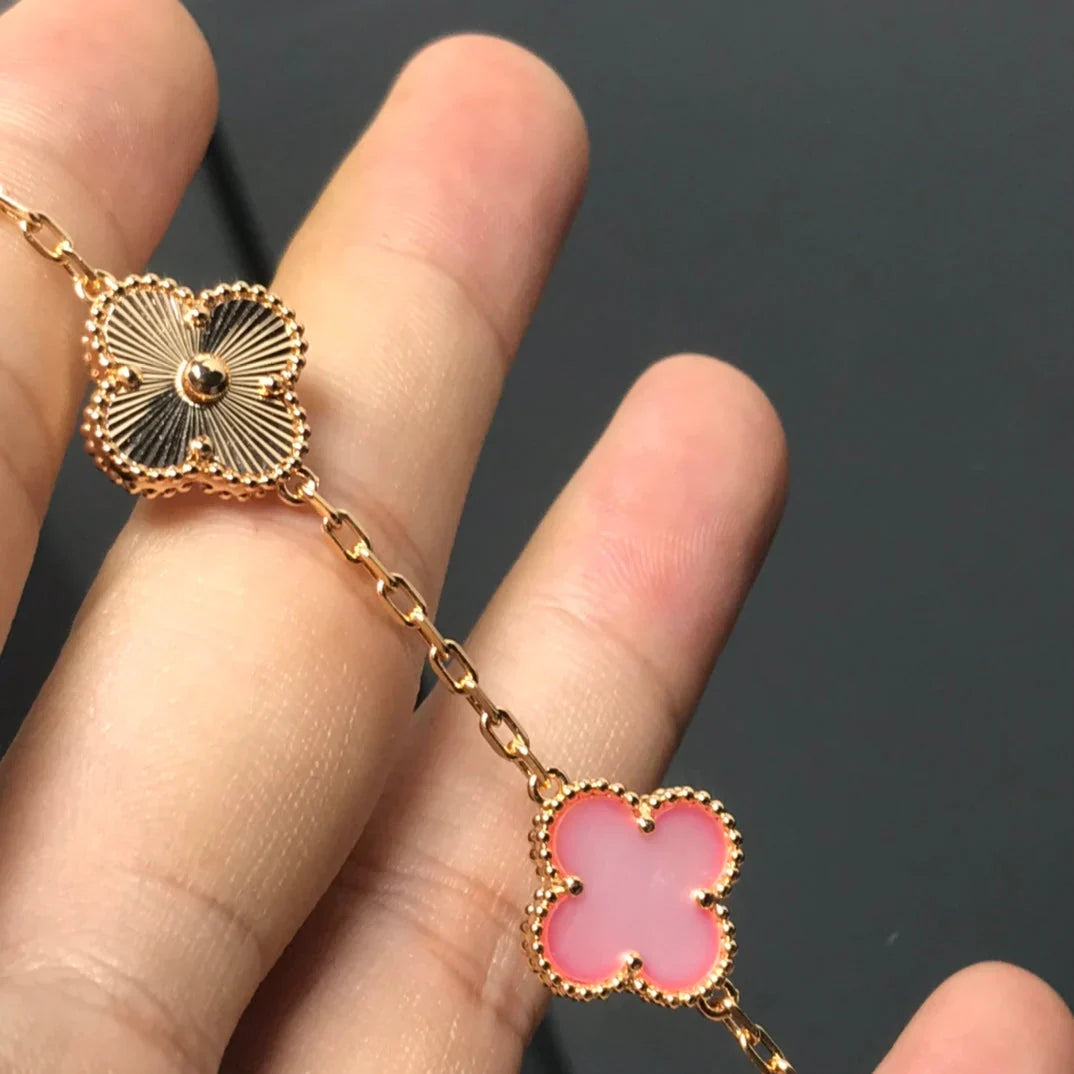 [Spark] CLOVER 5 MOTIFS  PINK MOP BRACELET COLLECTION