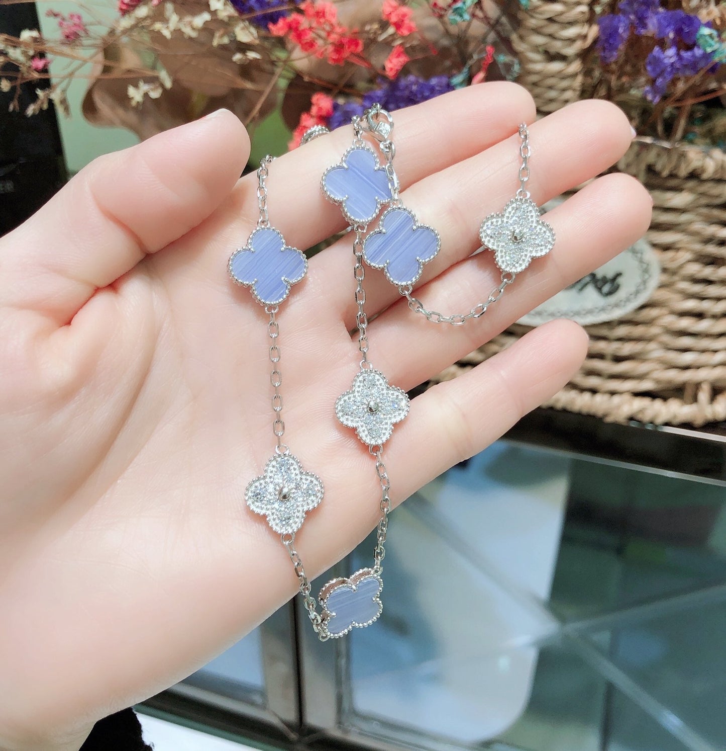 [Spark]CLOVER 10 MOTIFS CHALCEDONY DIAMONDS SILVER NECKLACE