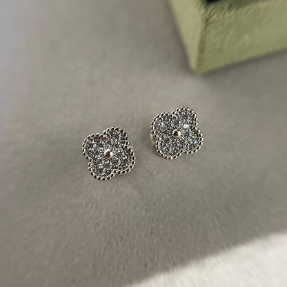 [Spark]CLOVER MINI DIAMOND STUD EARRINGS
