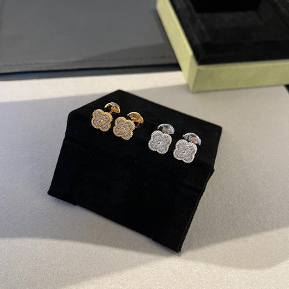 [Spark]CLOVER MINI DIAMOND STUD EARRINGS