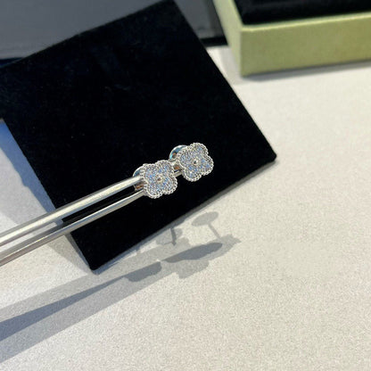 [Spark]CLOVER MINI DIAMOND STUD EARRINGS