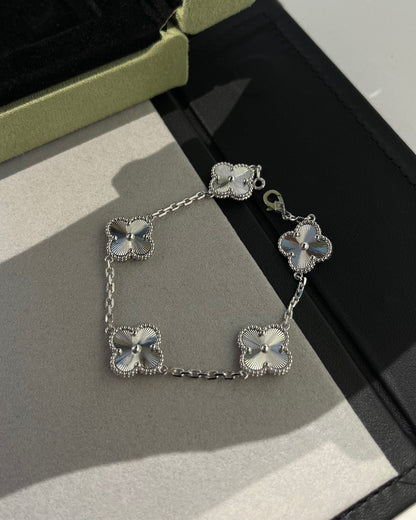 [Spark] CLOVER 5 MOTIF LASER BRACELET COLLECTION